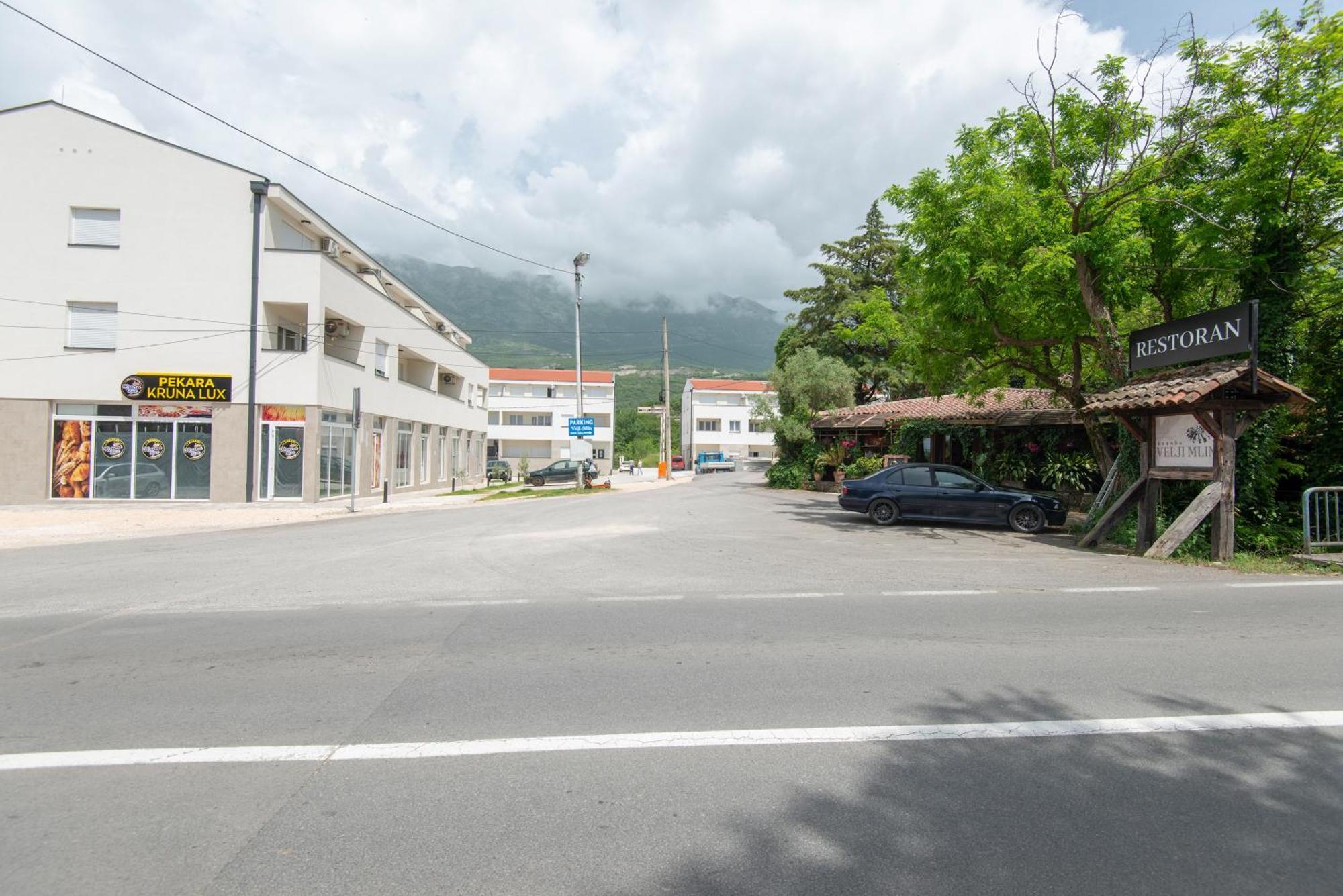 Al Mare Apartments 科托尔 外观 照片