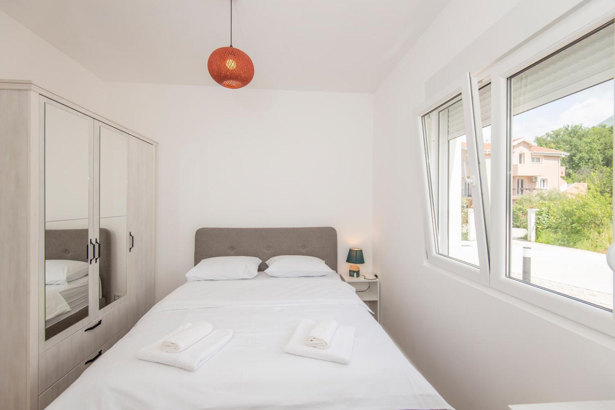 Al Mare Apartments 科托尔 外观 照片